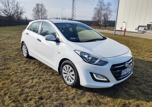 Hyundai I30 cena 30900 przebieg: 190900, rok produkcji 2016 z Pabianice małe 46
